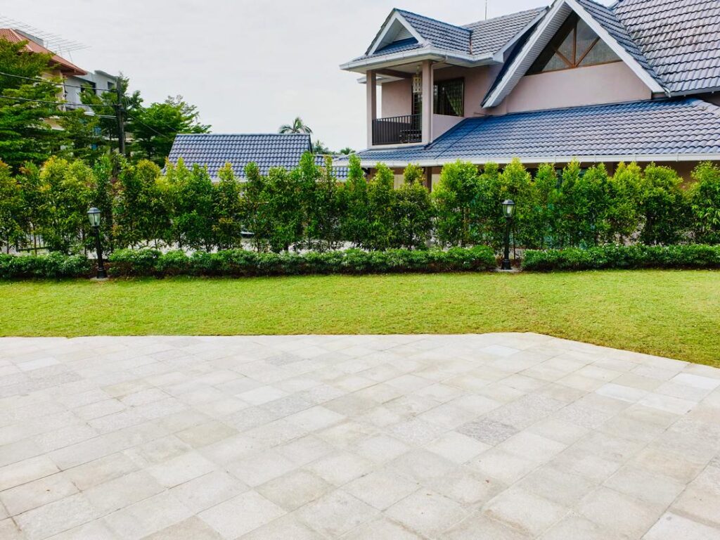 gambar hero pembekal rumput